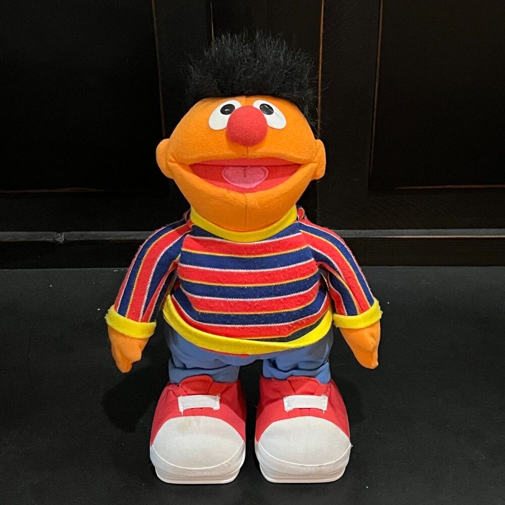 TMX Tickle Me Ernie Friend Fisher Price 2006 Battery Tested Works Great!